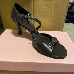 Dark brown, heeled sandal